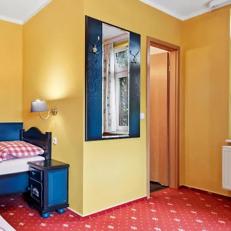 Nice In Moenchgut With Kitchen *